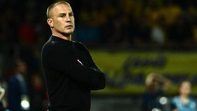 Dinamo odpustil Cannavara, na klopi začasno Sandro Perković