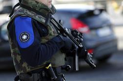 V Ženevi prijeli moška z avtomobilom s sledmi eksploziva