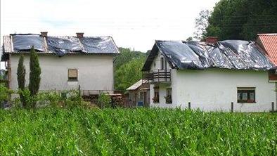 SLS poziva vlado k aktivni obrambi pred točo