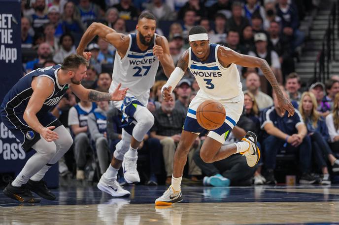 Luka Dončić, Dallas Mavericks | Luka Dončić in Dallas Mavericks so v ponovitvi lanskega konferenčnega finala premagali Minnesoto. | Foto Reuters