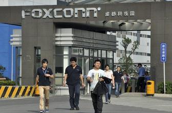 Foxconn priznal: Pri nas so delali tudi 14-letniki