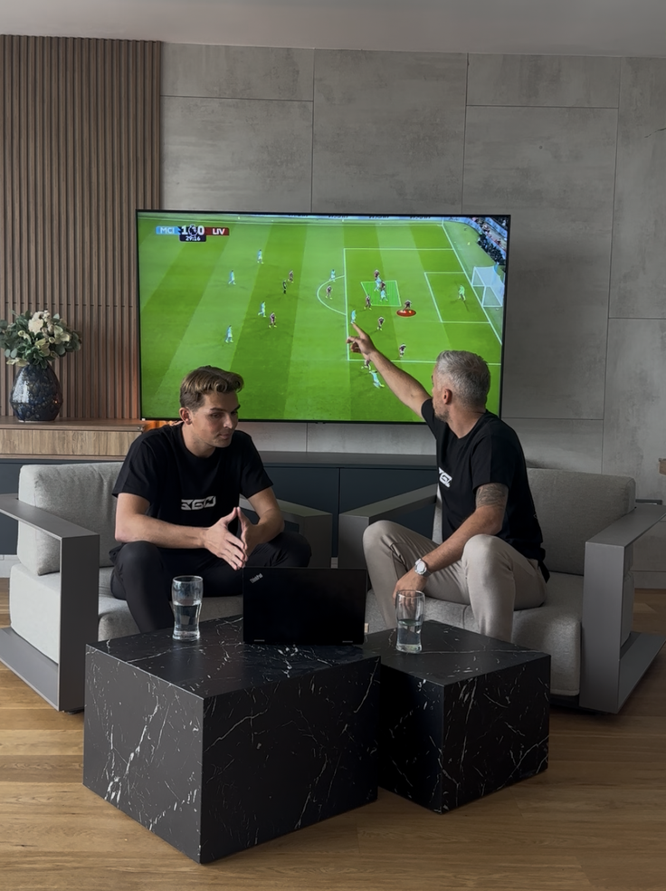 Z Luko Gajićem (na sliki levo) in nekdanjim atletskim asom Luko Janežičem sestavlja skupino 360 Football Group. | Foto: Osebni arhiv