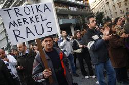 Trojka se vrača v Atene, Grki pa grozijo z zaplembo nemškega premoženja