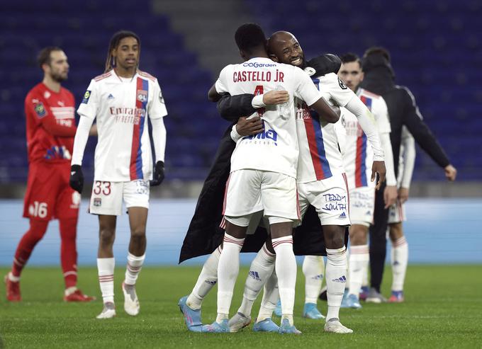 Med klubi, ki bi lahko presenetili favorizirani PSG, sta tudi Lyon in Marseille.  | Foto: Reuters
