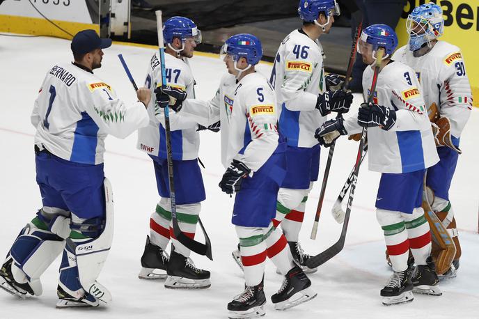 italijanska hokejska reprezentanca | Italijani so na peti tekmi še petič izgubili. Do zdaj niso zabili še niti enega gola, prejeli pa so jih kar 38. | Foto Reuters
