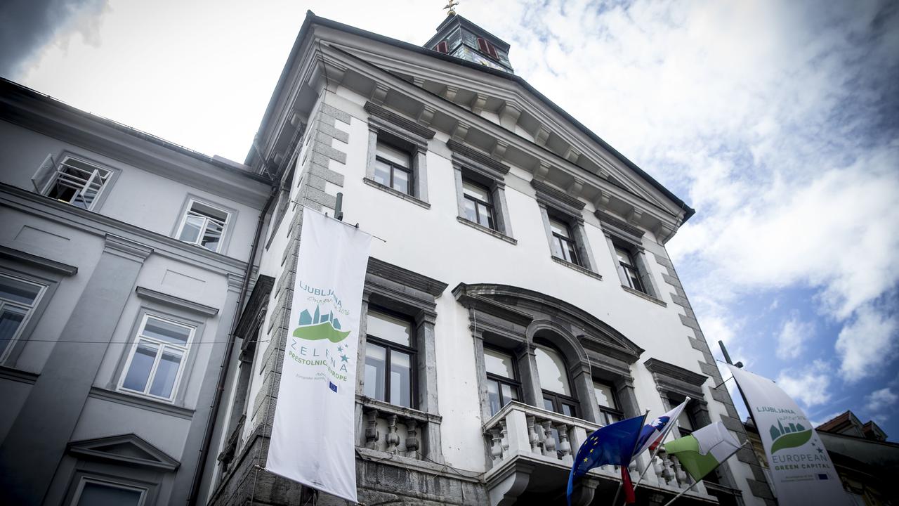 Kdo so vplivneži, ki so jim Jankovićevi plačali skoraj 30 tisoč evrov?