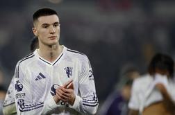 V živo: Rdeči vragi v Liverpoolu, Šeško na klopi