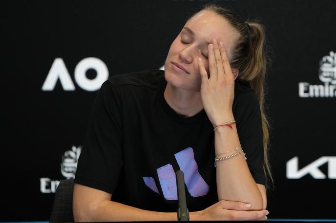 Jelena Ribakina | Po zmagi v Wimbledonu je imela veliko dvomov. | Foto Guliverimage