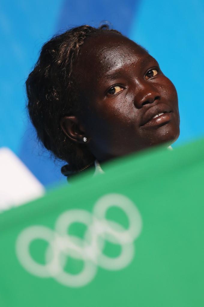 Rose Nathike Lokonyen, tekačica na 800 metrov iz Južnega Sudana, je prvikrat tekla šele pred enim letom: "V Riu bom zastopala svoje ljudi. Če mi uspe, se morda lahko vrnem in delam za mir ter slogo."  | Foto: Guliverimage/Getty Images