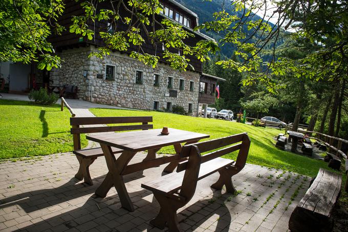 Valvasorjev dom pod Stolom je bil že leta 2014 razglašen za Naj planinsko kočo v Sloveniji. | Foto: Klemen Korenjak