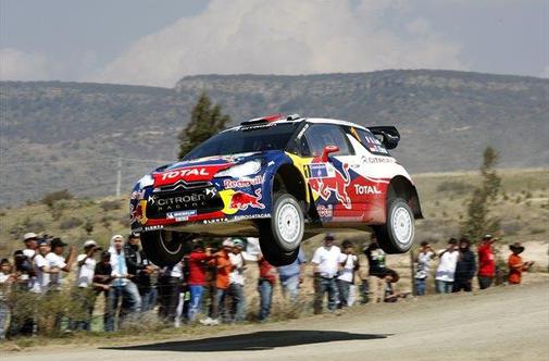 Loeb 75 km pred ciljem s 36 sekundami prednosti