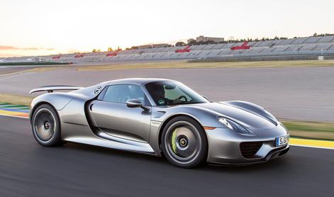 Najdražji novi avtomobil za Slovenca: porsche 918 spyder za tri četrt milijona