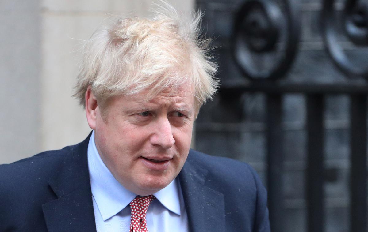 Boris Johnson | Boris Johnson je v nedeljo zgodaj popoldan zapustil londonsko bolnišnice. Z njegovo vrnitvijo na delo ne bodo hiteli. | Foto Reuters