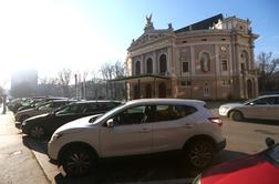 V Ljubljani podaljšali plačevanje parkirnin #video