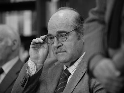 Umrl je Miroslav Košuta