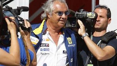 Briatore ne bo šel k Ferrariju