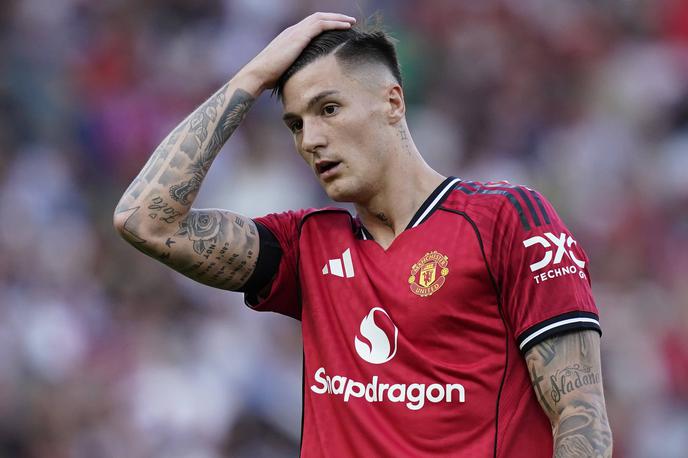 Benjamin Šeško | Benjamin Šeško je v nedeljo, 17. avgusta 2025, prvič nastopil za Manchester United. Na derbiju proti Arsenalu je v igro vstopil v 65. minuti, kljub boljši igri gostiteljev pa na koncu ostal brez točk (0:1). | Foto Guliverimage