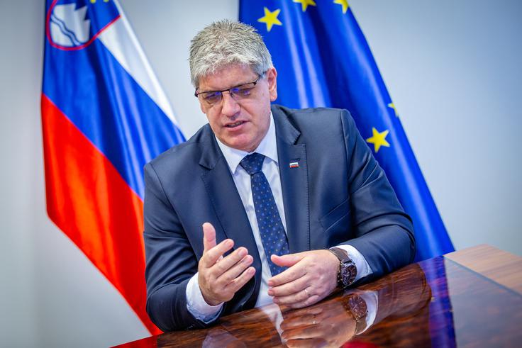 Pomemben del operativnega sodelovanja predstavlja skupina ZeBRA. To je operativna skupina, katere cilj je razbiti organiziranje kriminalne združbe, ki delujejo v več državah. | Foto: Gaja Hanuna