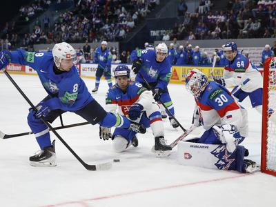 Slovenci proti Slovaški klonili šele po kazenskih strelih