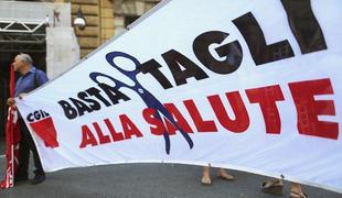Zaradi stavke 30 tisoč Italijanov brez operacije
