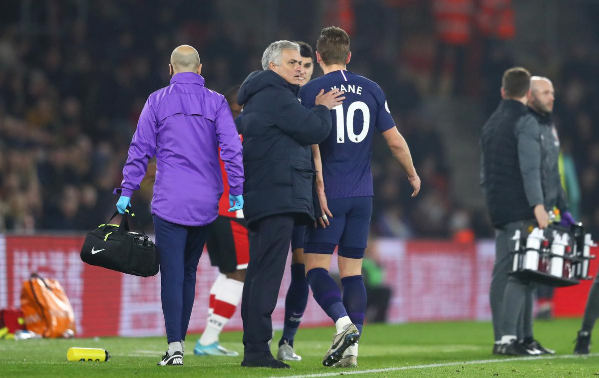 Harry Kane, Jose Mourinho | Harry Kane je moral v Southamptonu z igrišča 15 minut pred koncem tekme. | Foto Getty Images
