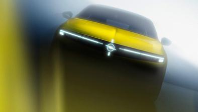 Klasika živi naprej: ta fotografija že napoveduje glavne novosti #foto