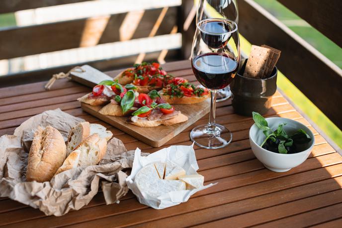 piknik, balkon | Foto Shutterstock