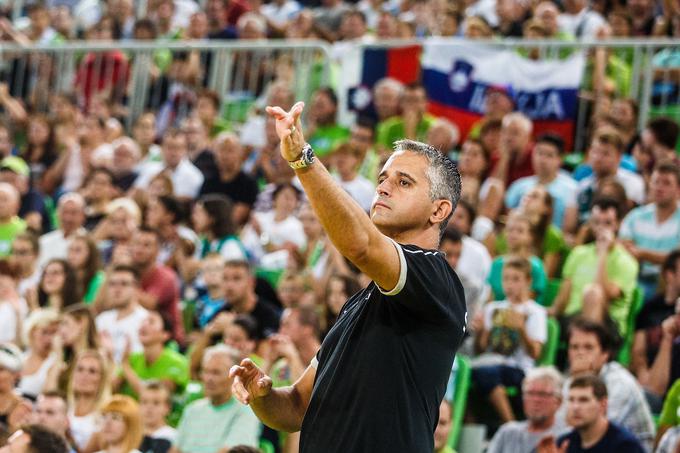 "Nekateri so se žrtvovali," je dejal selektor Kokoškov. | Foto: Grega Valančič/Sportida