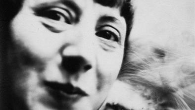 Berlinska dadaistka in pionirka fotomontaže v Londonu