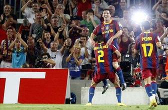 Barceloni superpokal po "hattricku" Messija