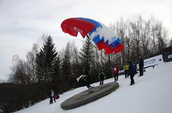 Megla onemogočila tekmovanje paraskiju