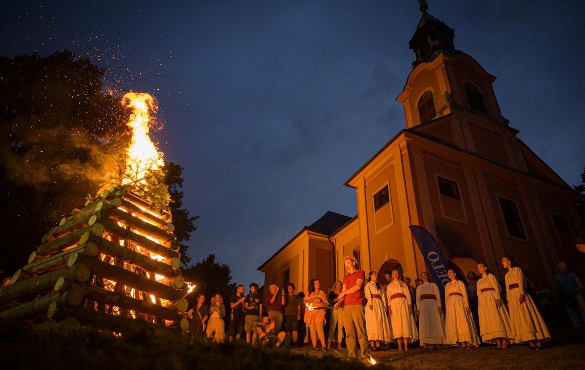 Rožnik, podelitev nagrade Kersnik | Poleg sedem tisoč evrov vrednega kresnika za najboljši roman leta je časopisna hiša Delo letos ponovno podelila tudi nagrado za mladega literata in literarnega kritika mlado pero. | Foto STA