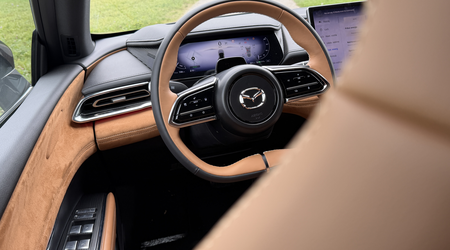 Slovenci že podpisujejo pogodbe: navdušenje za volanom te novosti #foto