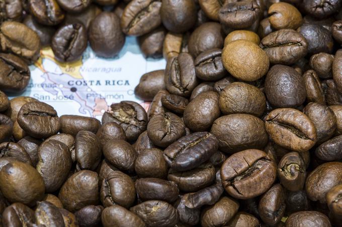 K zadovoljnemu in sproščenemu občutku prav gotovo prispeva tamkajšnja kava, ki velja za eno od najboljših na svetu. | Foto: Thinkstock