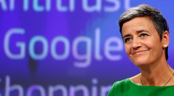 Mark Zuckerberg se je nedavno srečal tudi z evropsko komisarko za digitalnost Margrethe Vestager. | Foto: Reuters