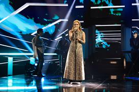 44. Melodije morja in sonca, MMS