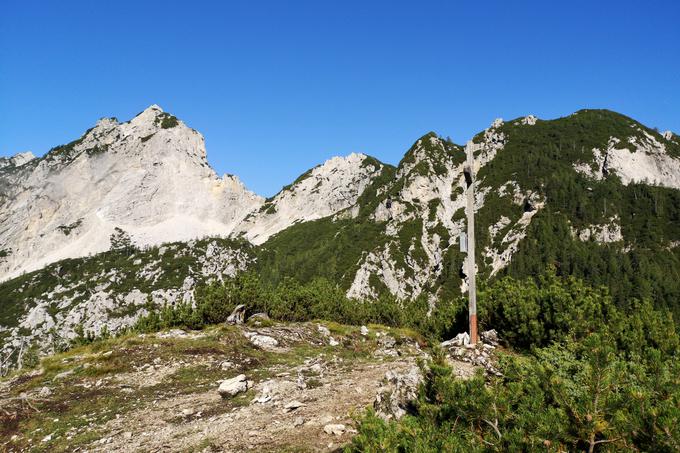 Do Visokega Mavrinca vodi dokaj enostavna pot, na vrhu pa boste nagrajeni s čudovitimi razgledi.  | Foto: Matej Podgoršek/Planet TV