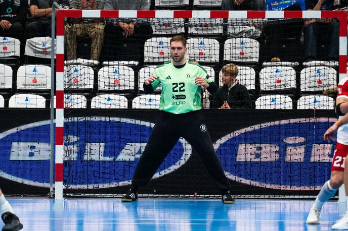 Slovan Mors-Thy rokomet | Slovan je v gosteh ugnal danski Mors-Thy. Klemen Ferlin je zbral kar 19 obramb. | Foto Global game media