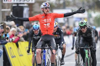 V skrajšani etapi slavje Godona, tik pred zmago Vingegaard