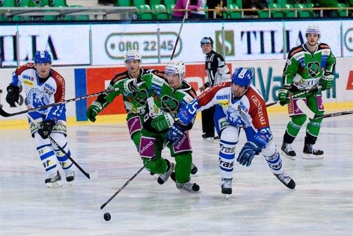 Za Olimpijo usodna 42. minuta, visok poraz Jesenic