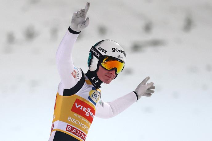 Domen Prevc zlati orel Bischofshofen | Domen Prevc nastopa na Poljskem v rumenem dresu. | Foto Reuters