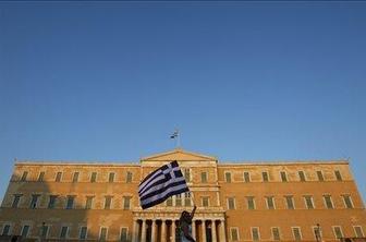 Moody's bonitetno oceno Grčije znižal na rob defaulta 