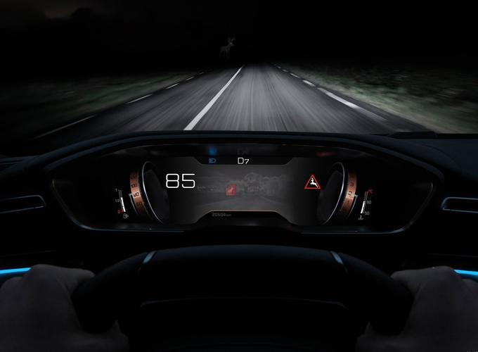 Funkcija nočnega vida v novem peugeotu 508 | Foto: Peugeot