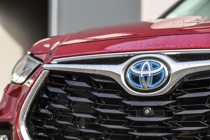 Toyota highlander | Toyota je lani globalno operativno zaslužila skoraj 25 milijard dolarjev. | Foto Gašper Pirman
