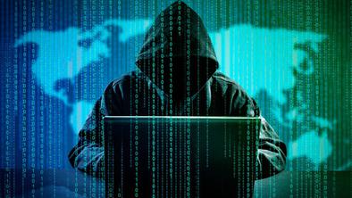 Je portal WikiLeaks, ki objavlja tajne dokumente, državni sovražnik številka ena?