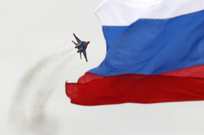 Mig | Let ruskega lovca je potekal v skladu s strogimi zahtevami glede uporabe mednarodnega zračnega prostora nad nevtralnimi vodami, je sporočil ruski nacionalni center za obrambne operacije.  | Foto Reuters
