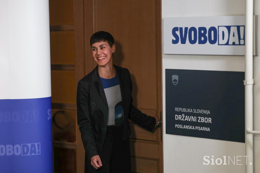 Gibanje Svoboda. Referendum.