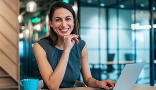 Pametna izbira: zmogljivi prenosniki POSLOVNE linije za ugodno ceno