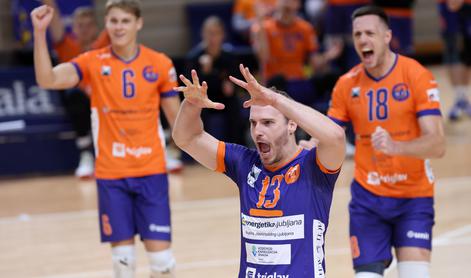 V živo: ACH Volley po hudi bitki podaljšal tekmo proti favoriziranim tekmecem