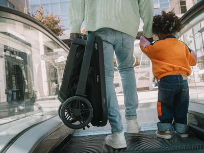 Joolz Hub2 je voziček za mestne starše, ki ne sklepajo kompromisov